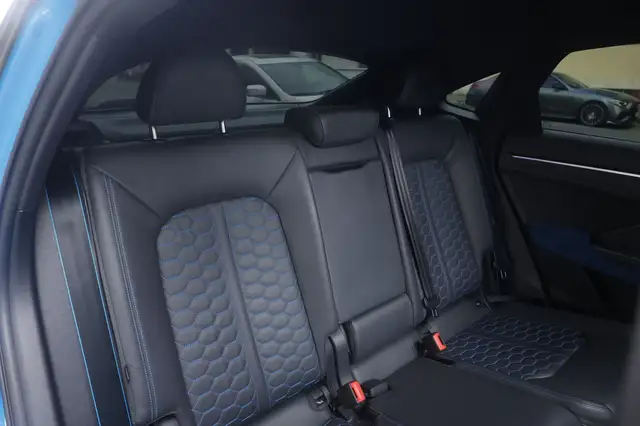 Audi RS Q3 view 15