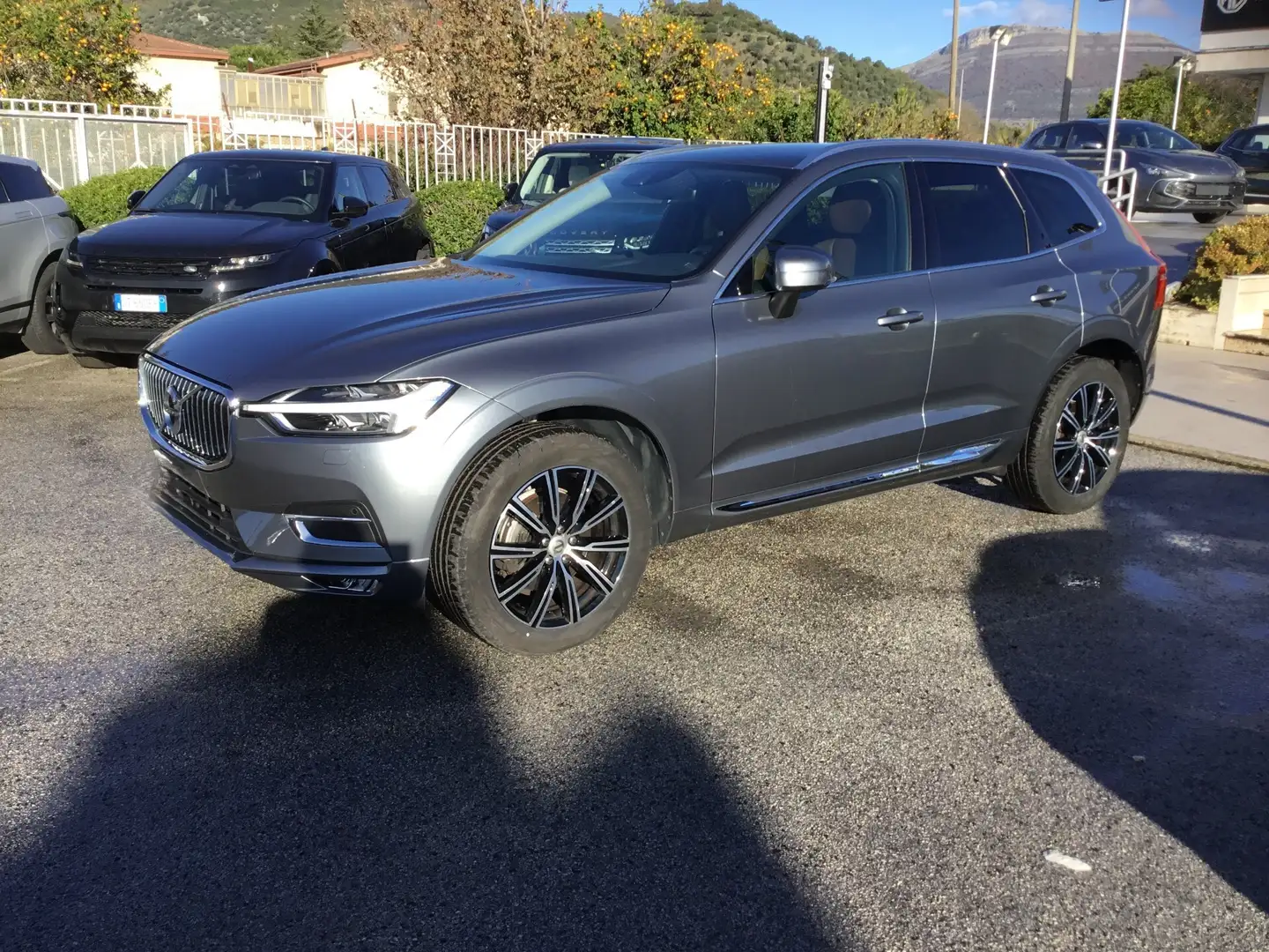 Volvo XC60 D4 AWD Geartronic Inscription Grigio - 2