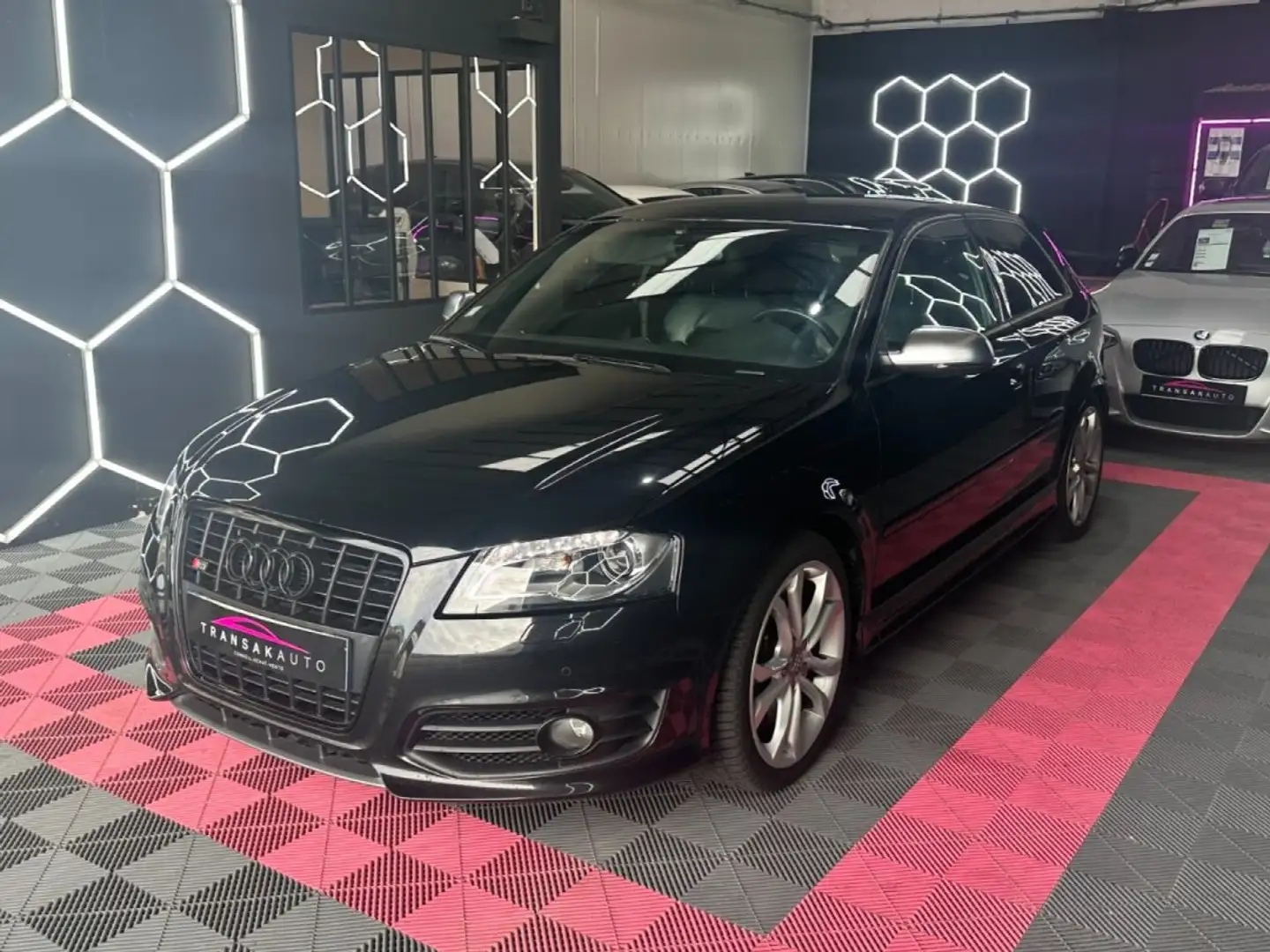 Audi S3 265 ch 2.0 TFSI Quattro S-Tronic ~ Sono BOSE ~ MMI ~ Radar AV/AR Schwarz - 2