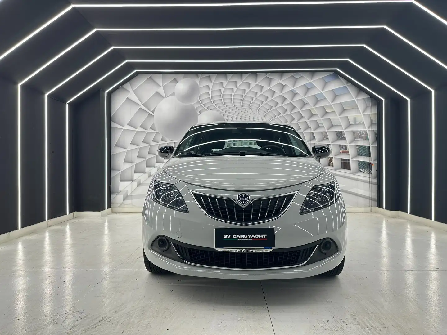 Lancia Ypsilon 1.0 69cv hybrid-NEOPATENTATI-KM CERTIFICATI-PERMUT - 1