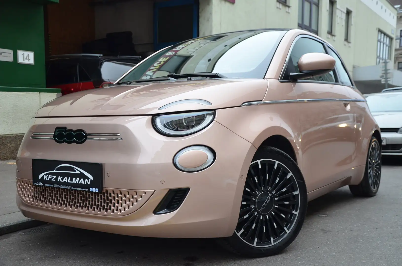 Fiat 500e La Prima 42kwh - 1