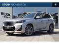 BMW iX1 eDrive20 M Sport / Panoramadak / Sportstoelen / Ad Zilver - thumbnail 1