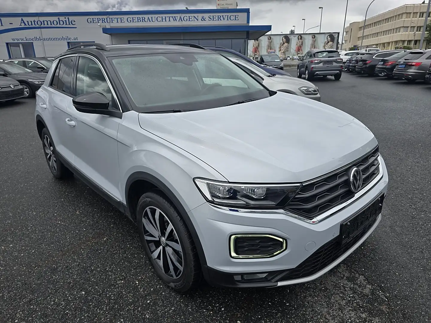 Volkswagen T-Roc 2,0 TDI SCR 4Motion Design DSG Bianco - 1
