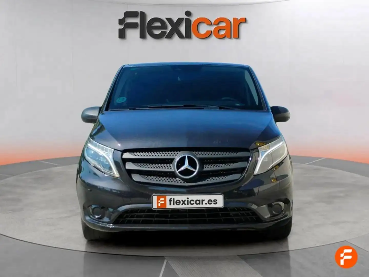 Mercedes-Benz Vito 116cdi TOURER PRO LARGA Negro - 2