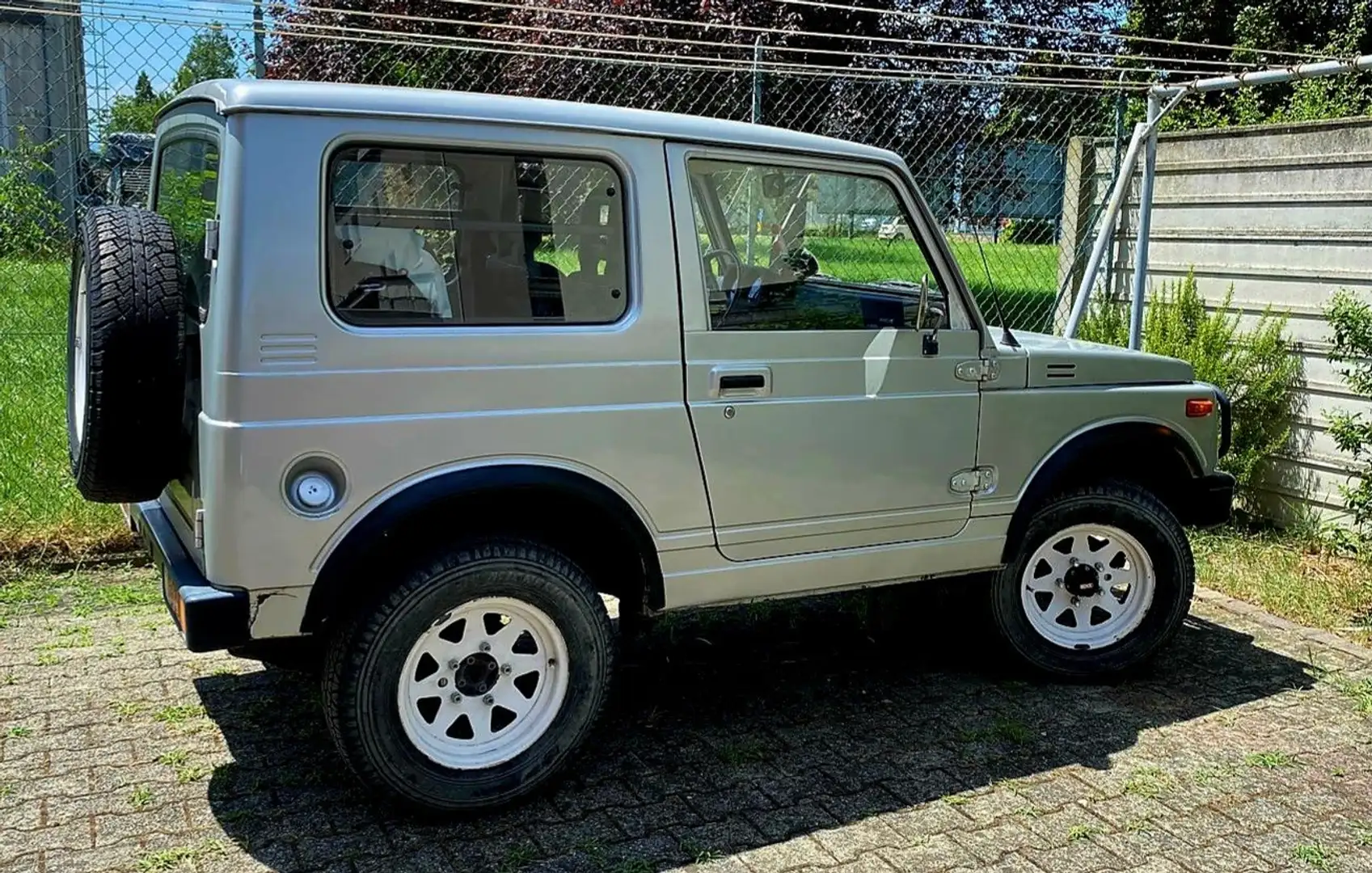 Suzuki SJ 410 Berlina 1.0 JS - 2