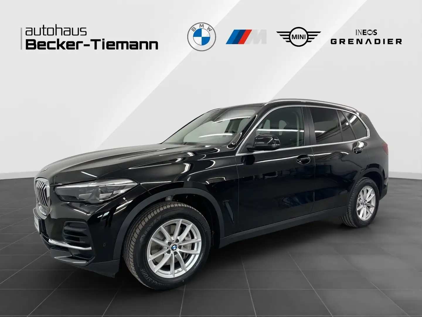 BMW X5 xDrive30d A,AHK,Navi Prof,Komfortsitze,etc. Noir - 1