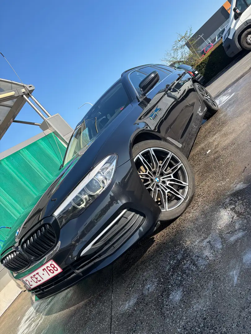 BMW 518 518d+Touring+Aut. Černá - 1