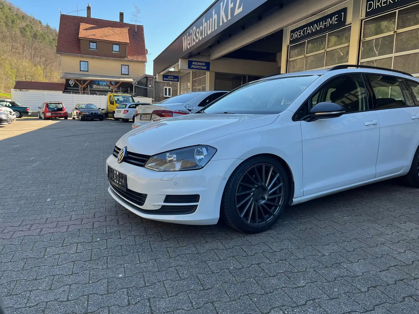 Volkswagen Golf Variant 1.6 TDI  DSG Comfortline Top Zustand ,super Optik Blanc - 1