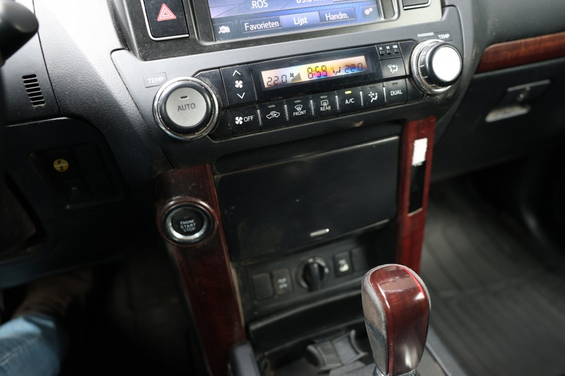 Toyota Land Cruiser 2.8 D-4D 5DRS CHALLENGER A/T VAN — photo 17