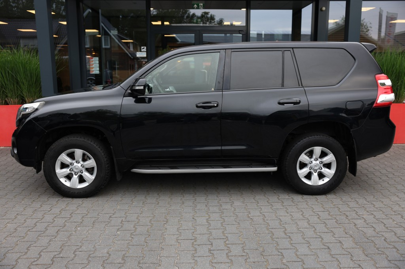 Toyota Land Cruiser 2.8 D-4D 5DRS CHALLENGER A/T VAN — photo 2