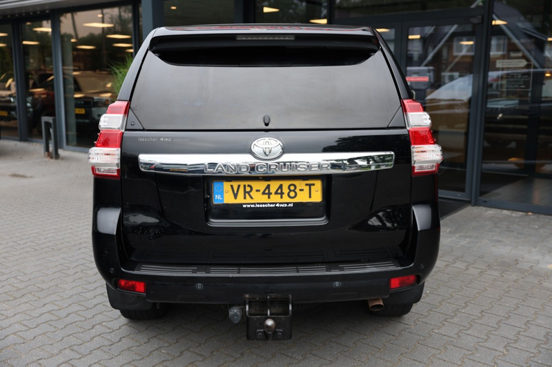 Toyota Land Cruiser 2.8 D-4D 5DRS CHALLENGER A/T VAN — photo 5