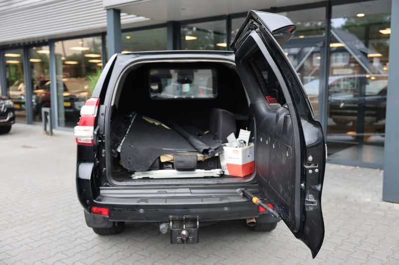 Toyota Land Cruiser 2.8 D-4D 5DRS CHALLENGER A/T VAN — photo 7
