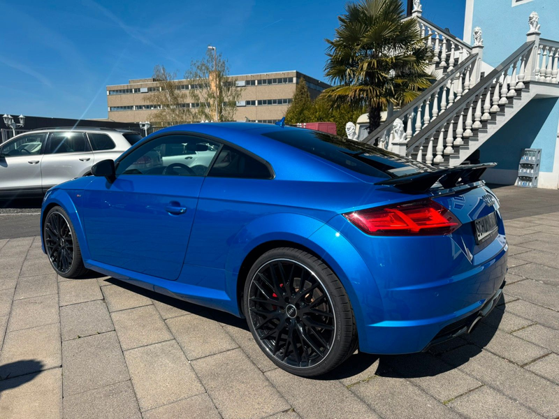 Audi TT Coupe 2.0 TFSI quattro S line Competition — photo 4