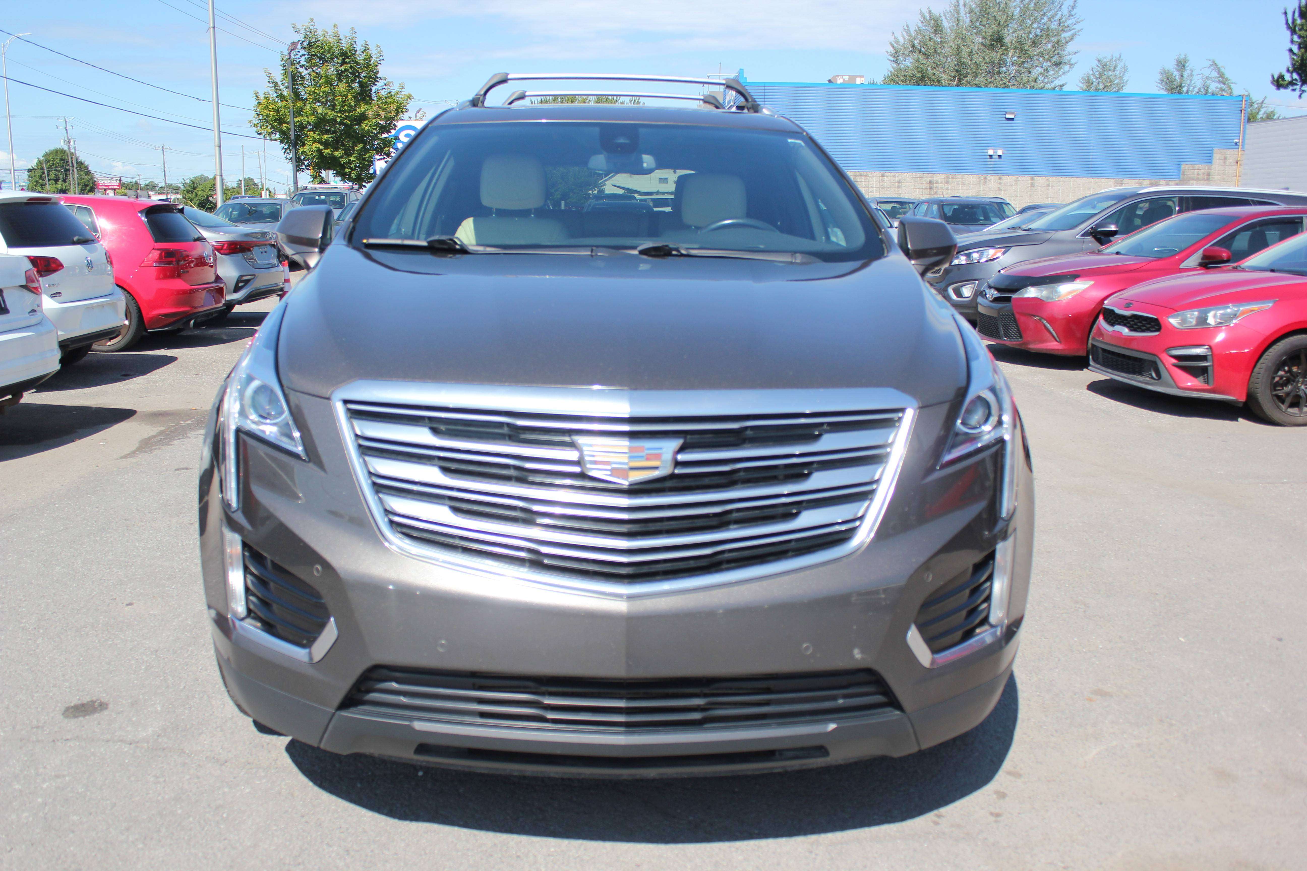2019 Cadillac XT5 Luxury AWD - Image 9