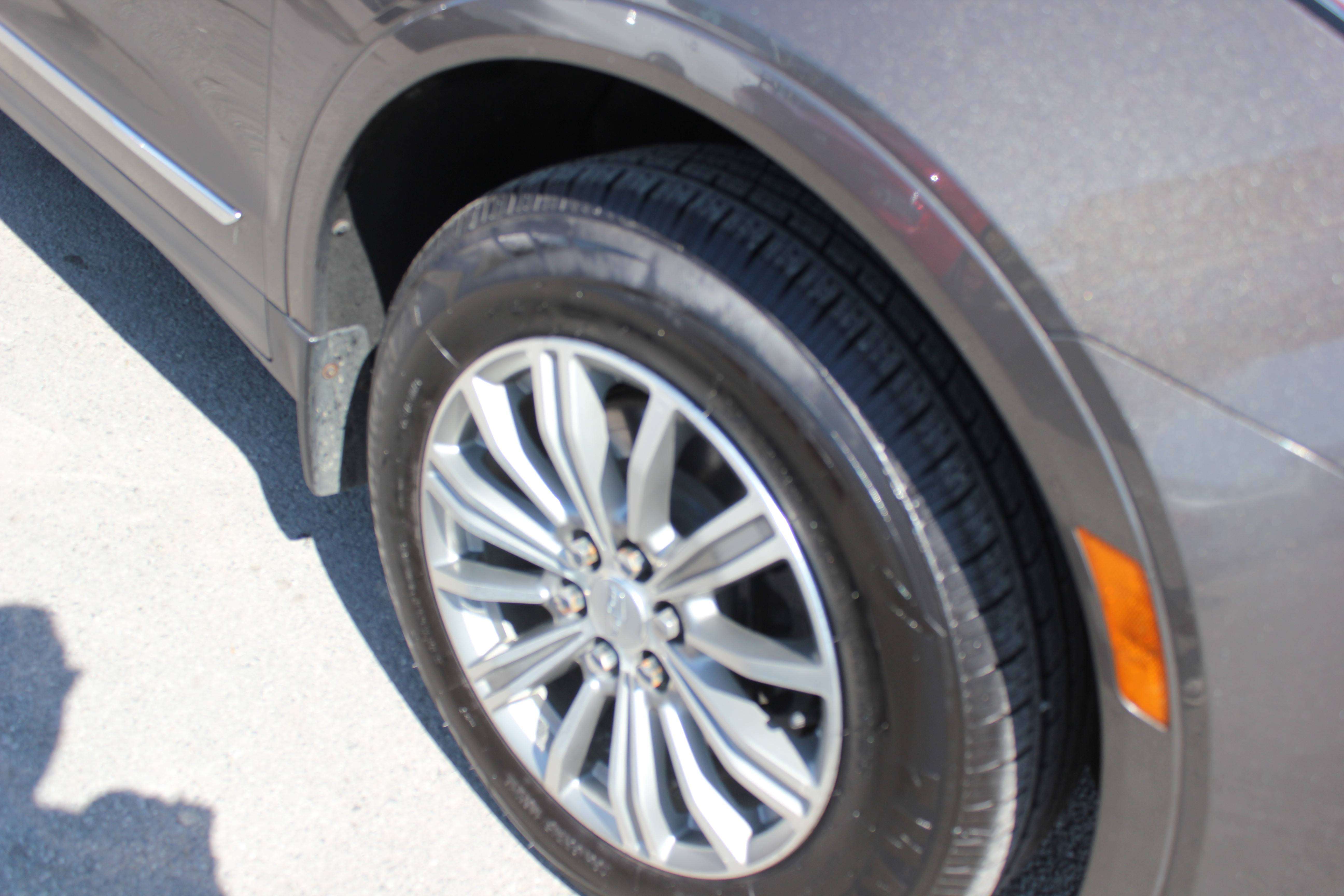 2019 Cadillac XT5 Luxury AWD - Image 10