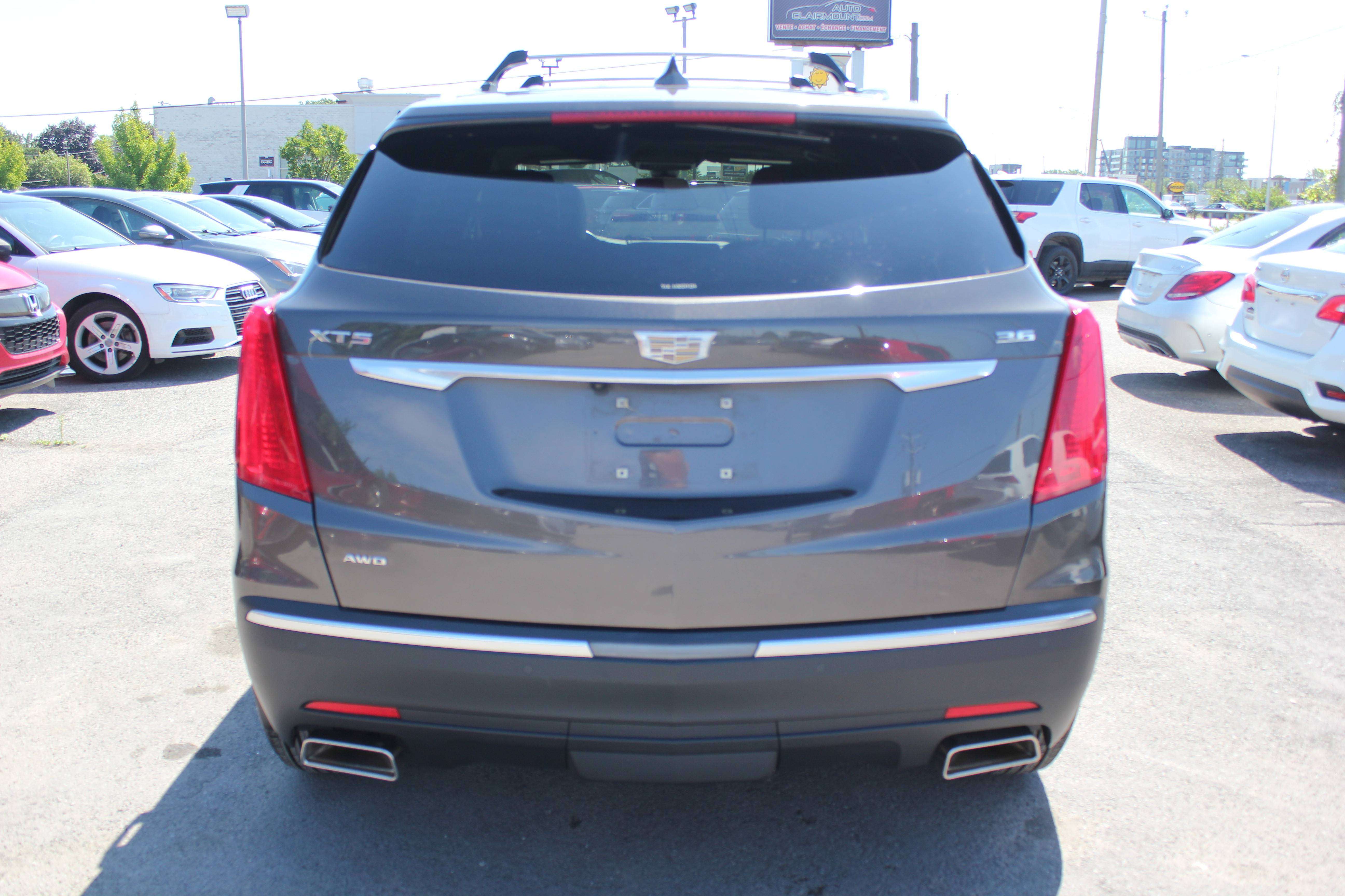 2019 Cadillac XT5 Luxury AWD - Image 5