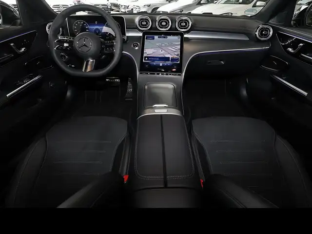 Mercedes-Benz C-Class view 5