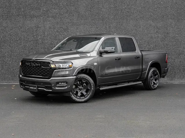 Dodge RAM 2026 RAM 1500 Night !5.7L V8 HEMI! € 63000
