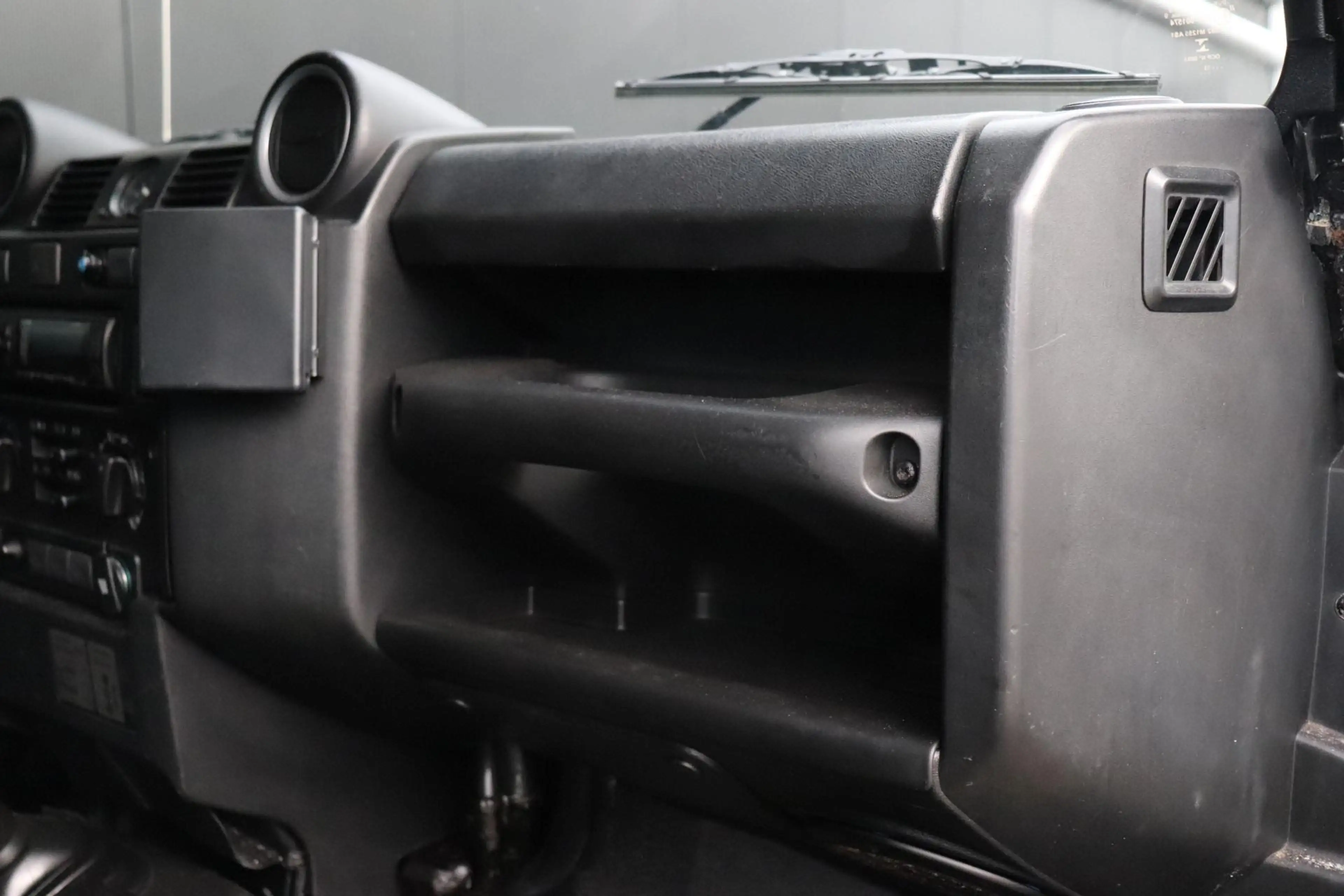 Land Rover Defender 2.2 D SW 90 | 4 PERSOONS |AIRCO | MARGE — photo 17