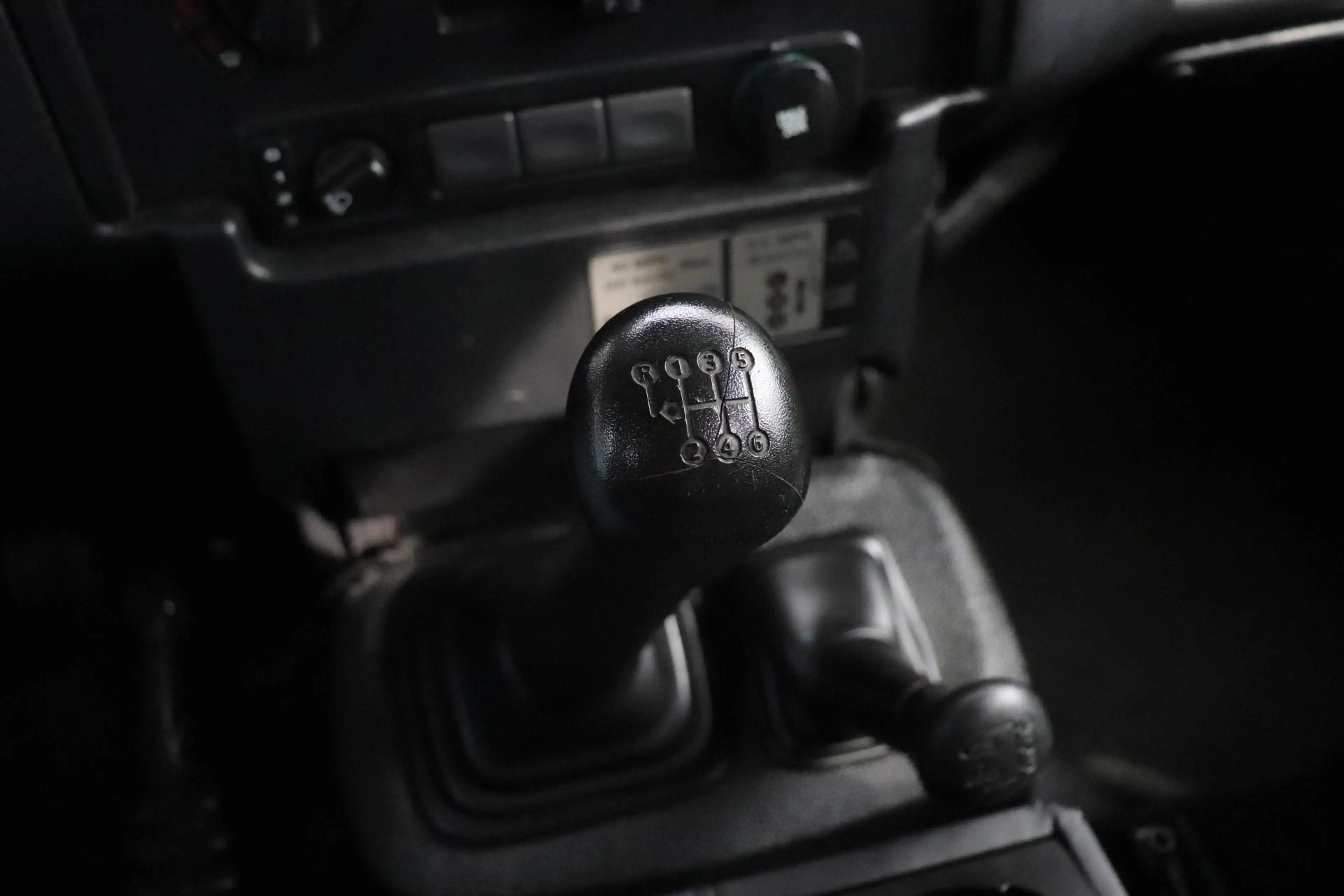 Land Rover Defender 2.2 D SW 90 | 4 PERSOONS |AIRCO | MARGE — photo 6