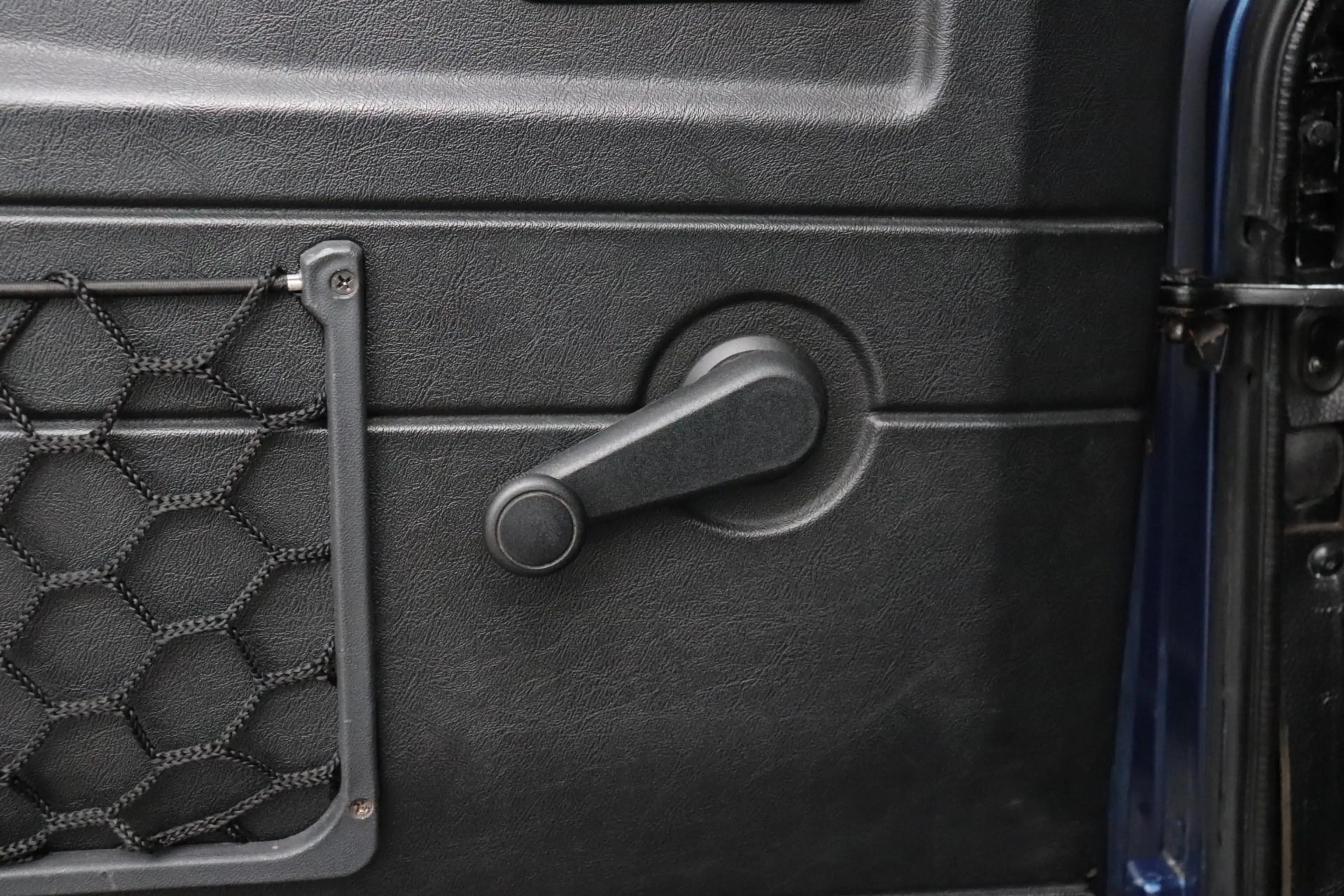 Land Rover Defender 2.2 D SW 90 | 4 PERSOONS |AIRCO | MARGE — photo 25