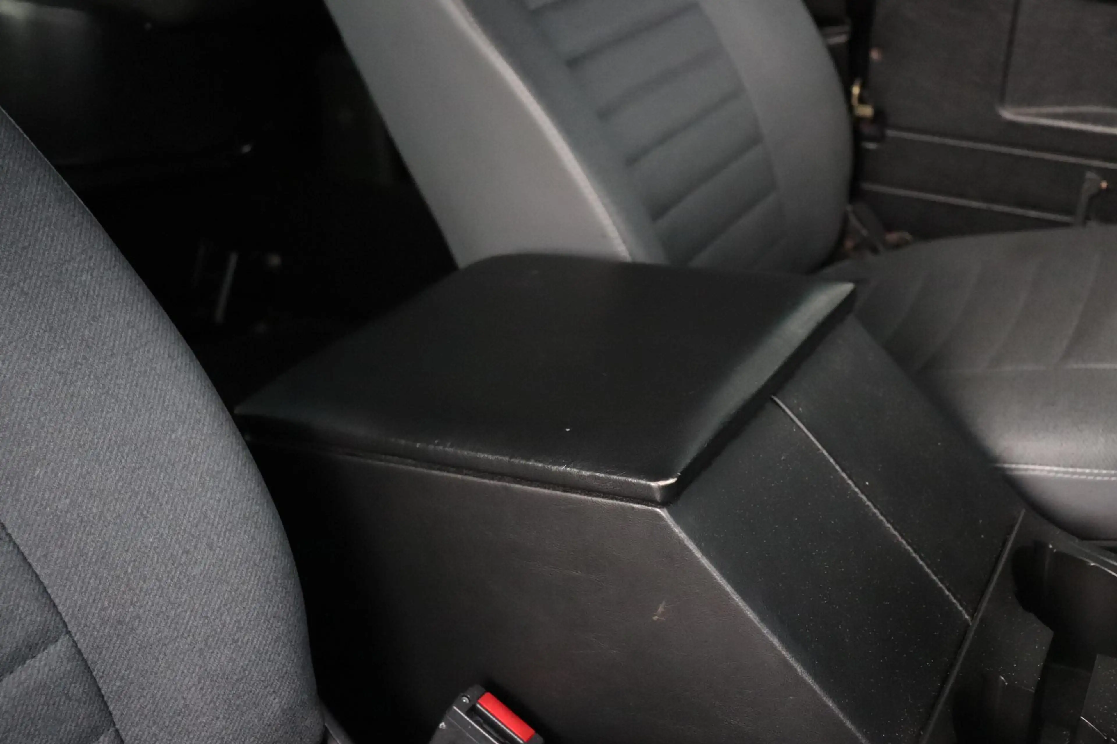 Land Rover Defender 2.2 D SW 90 | 4 PERSOONS |AIRCO | MARGE — photo 16