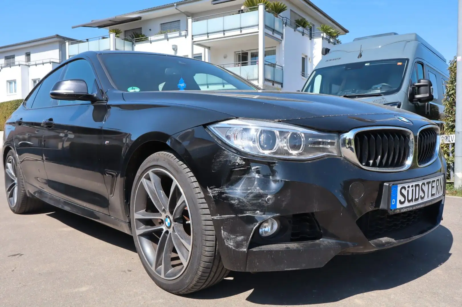 BMW 320 GT xd /M-Paket/X-Drive/Top/8Fach/Unfallschad Zwart - 2