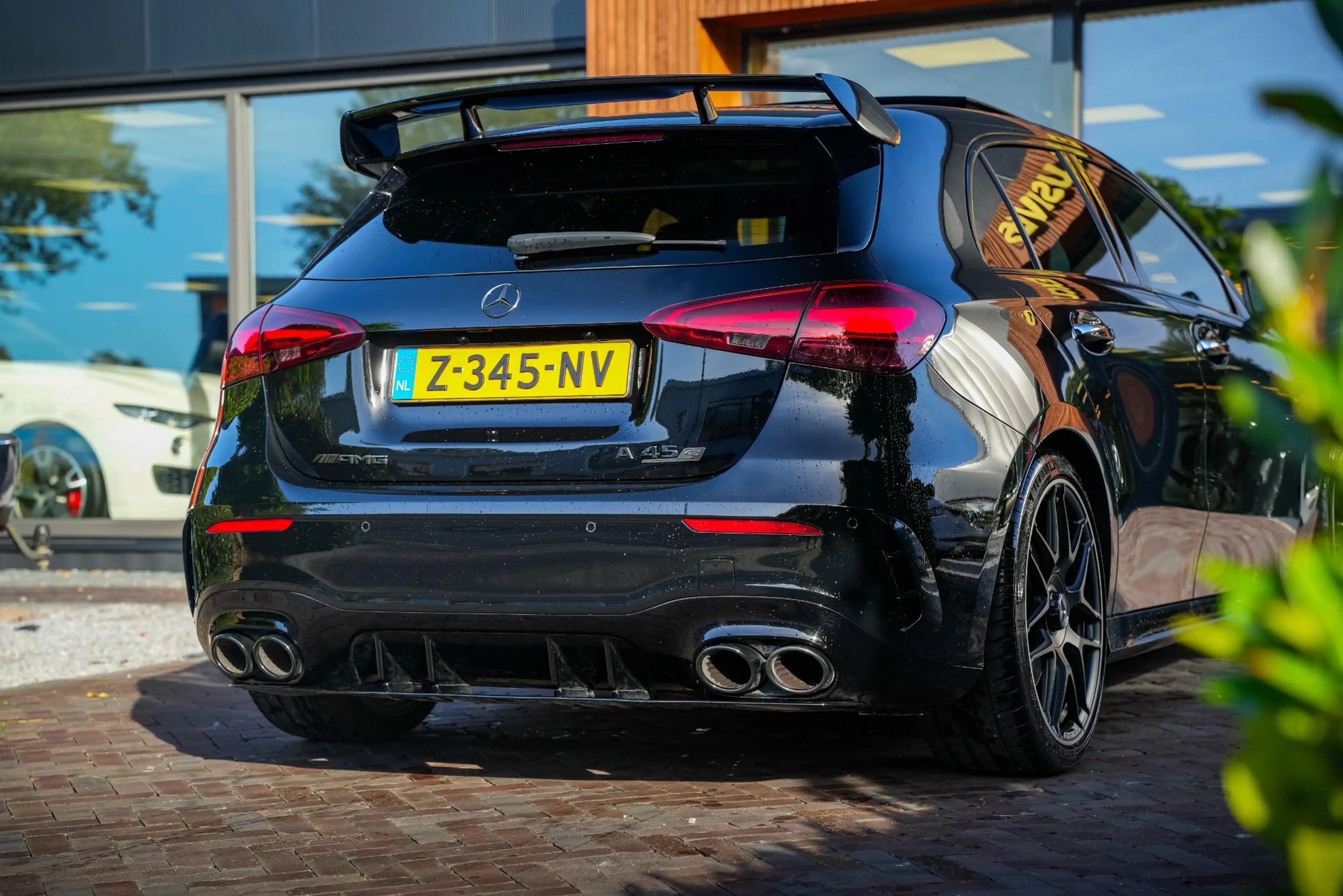Mercedes-Benz A 45 AMG S 4MATIC+ Burmester Aero Schaalstoelen 360 Camera — photo 11