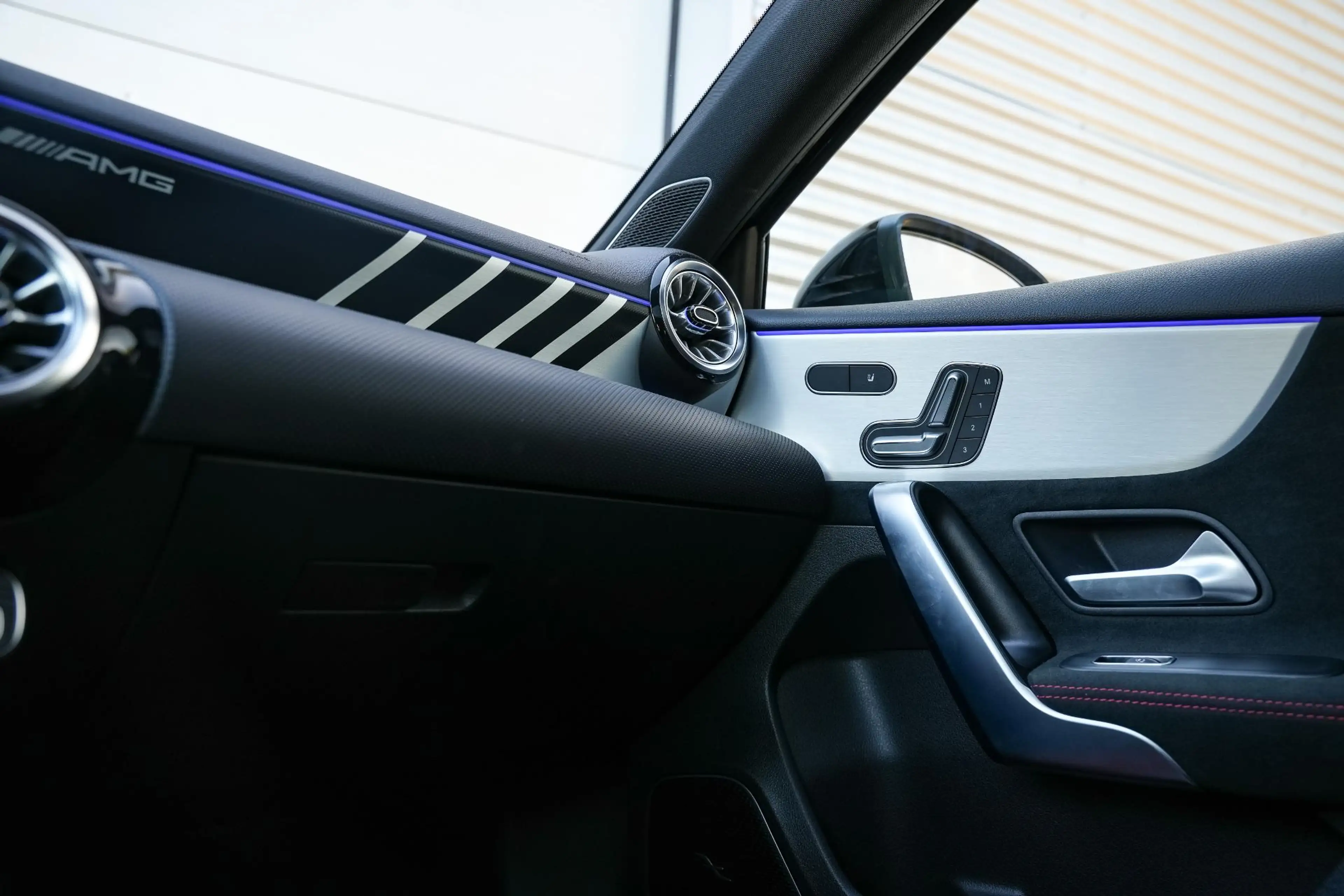 Mercedes-Benz A 45 AMG S 4MATIC+ Burmester Aero Schaalstoelen 360 Camera — photo 28