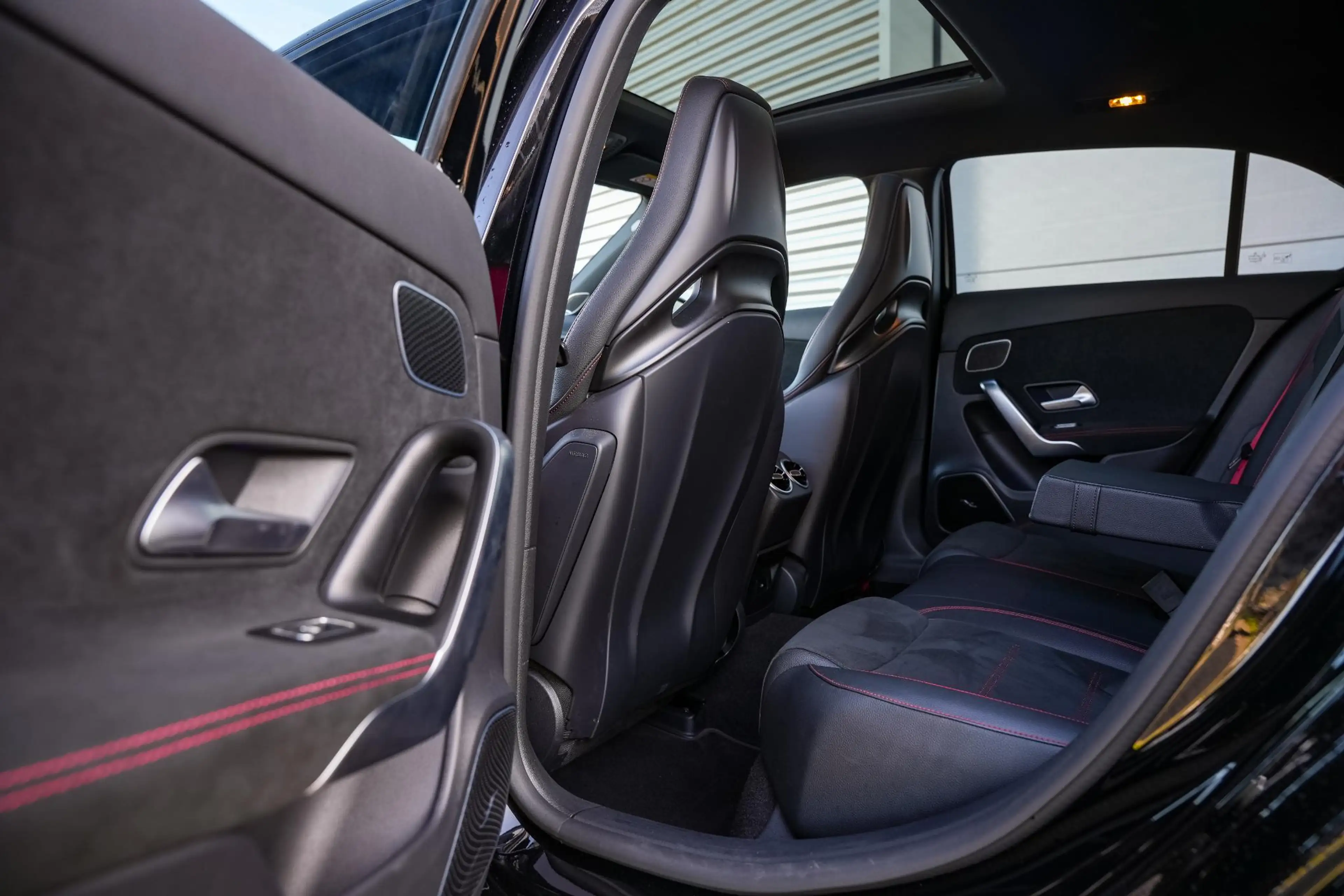 Mercedes-Benz A 45 AMG S 4MATIC+ Burmester Aero Schaalstoelen 360 Camera — photo 10