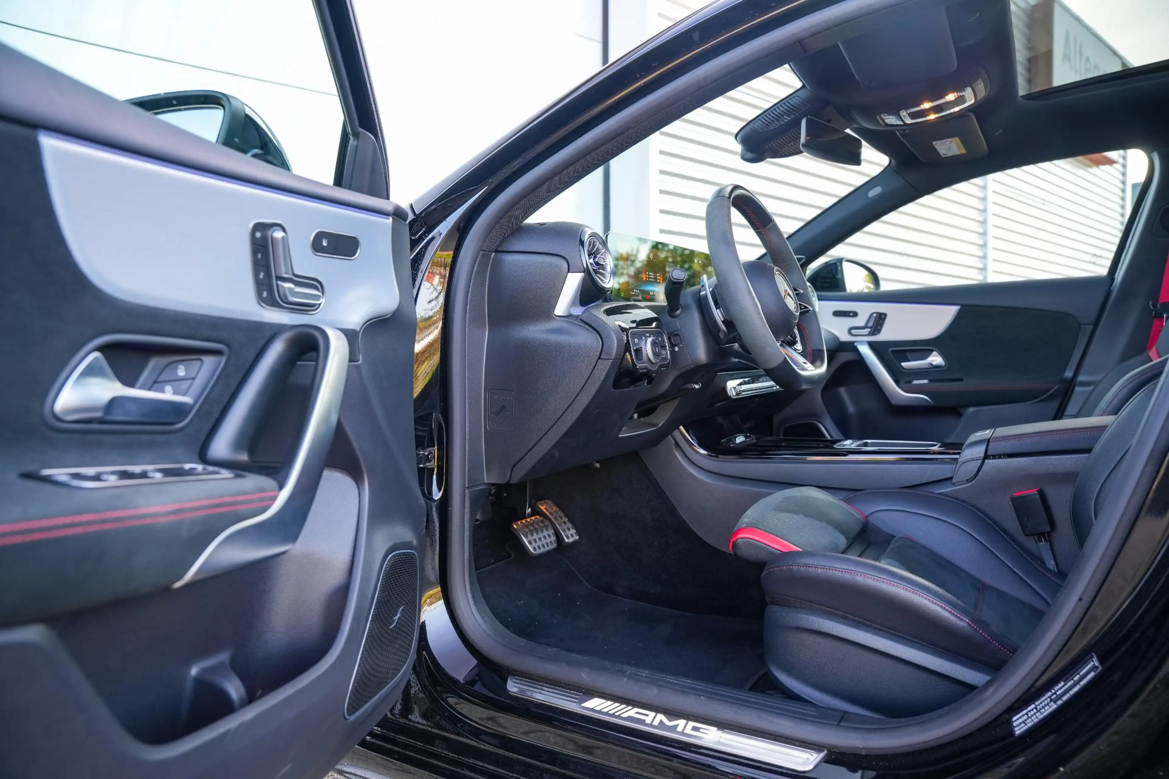 Mercedes-Benz A 45 AMG S 4MATIC+ Burmester Aero Schaalstoelen 360 Camera — photo 6