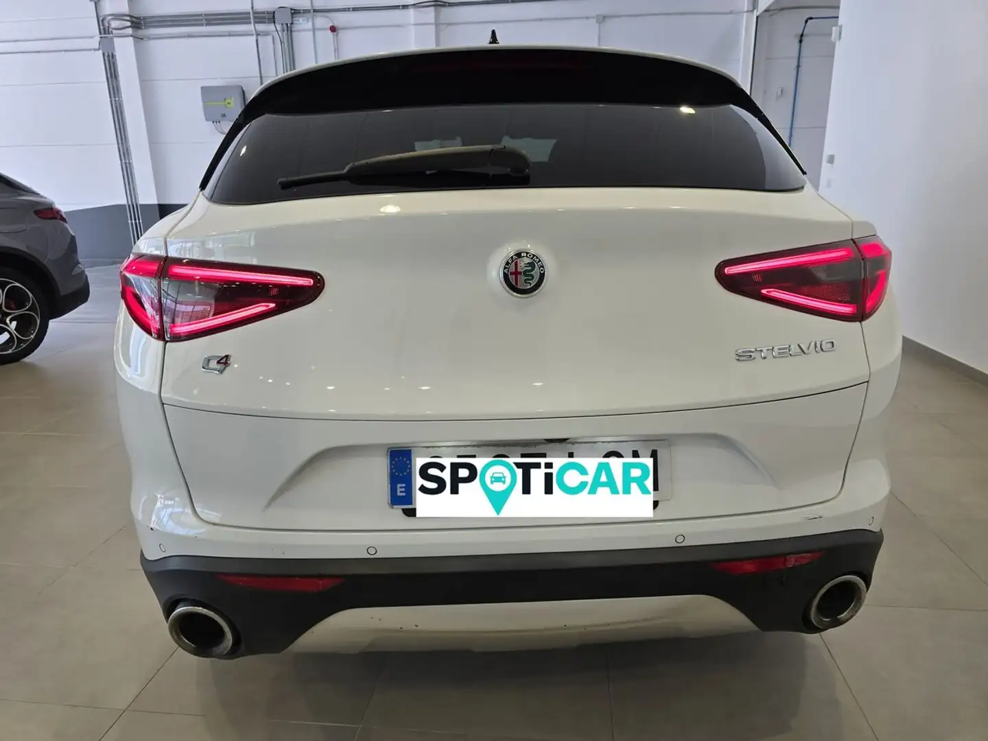 Alfa Romeo Stelvio 2.2 Diésel 154kW (210CV) Executive Q4 Blanco - 2