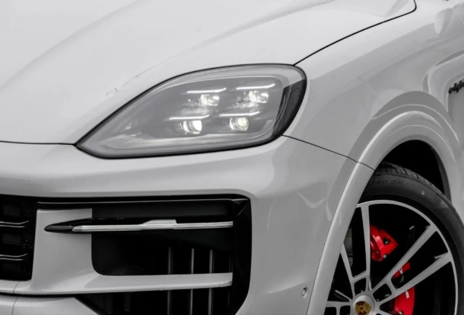 Porsche Cayenne Coupé E-Hybrid S Aut. Bílá - 2