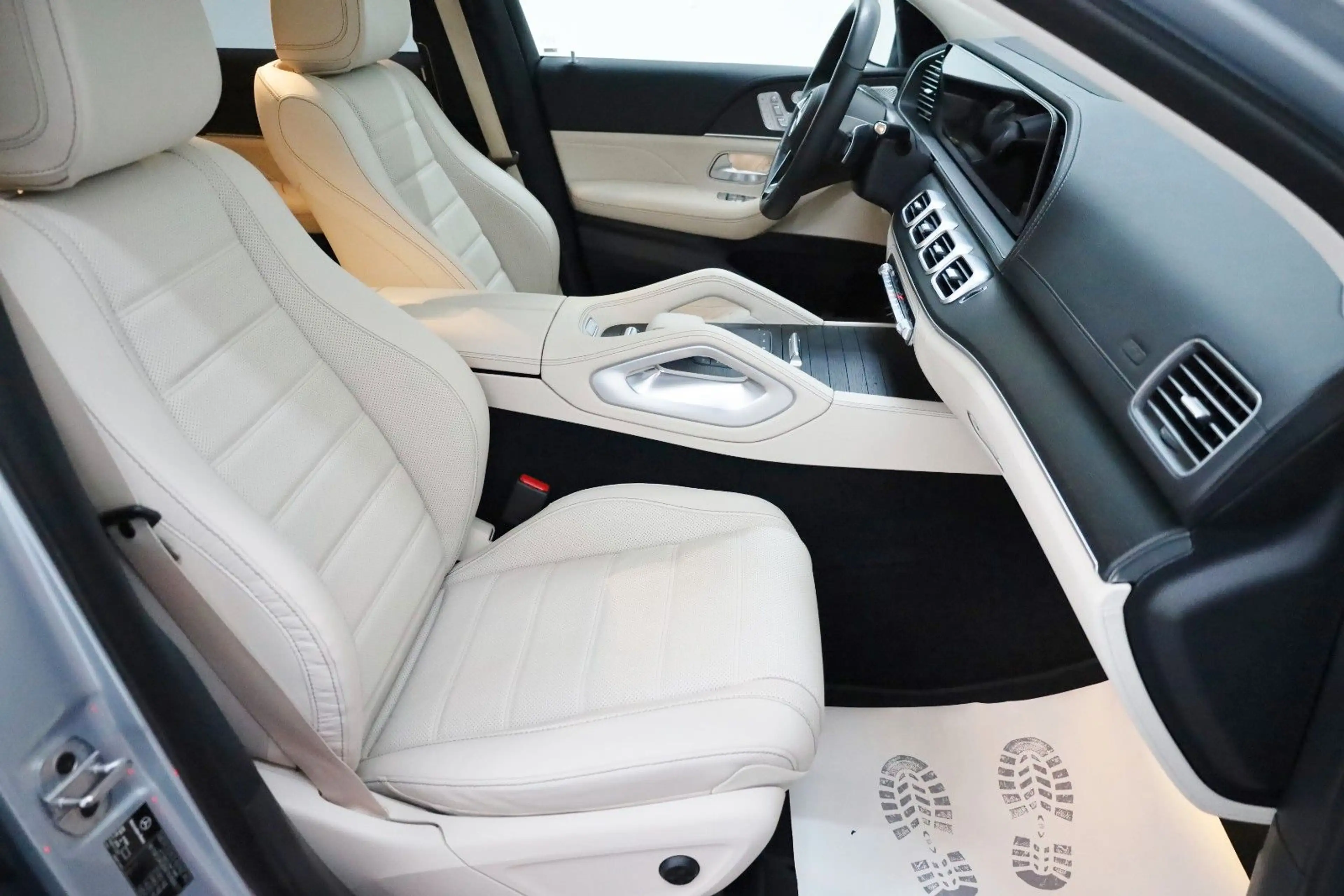 Mercedes-Benz GLE 400 e Coupe 4M,AMG,Panor,Sitzlüftu,Burmester — photo 5