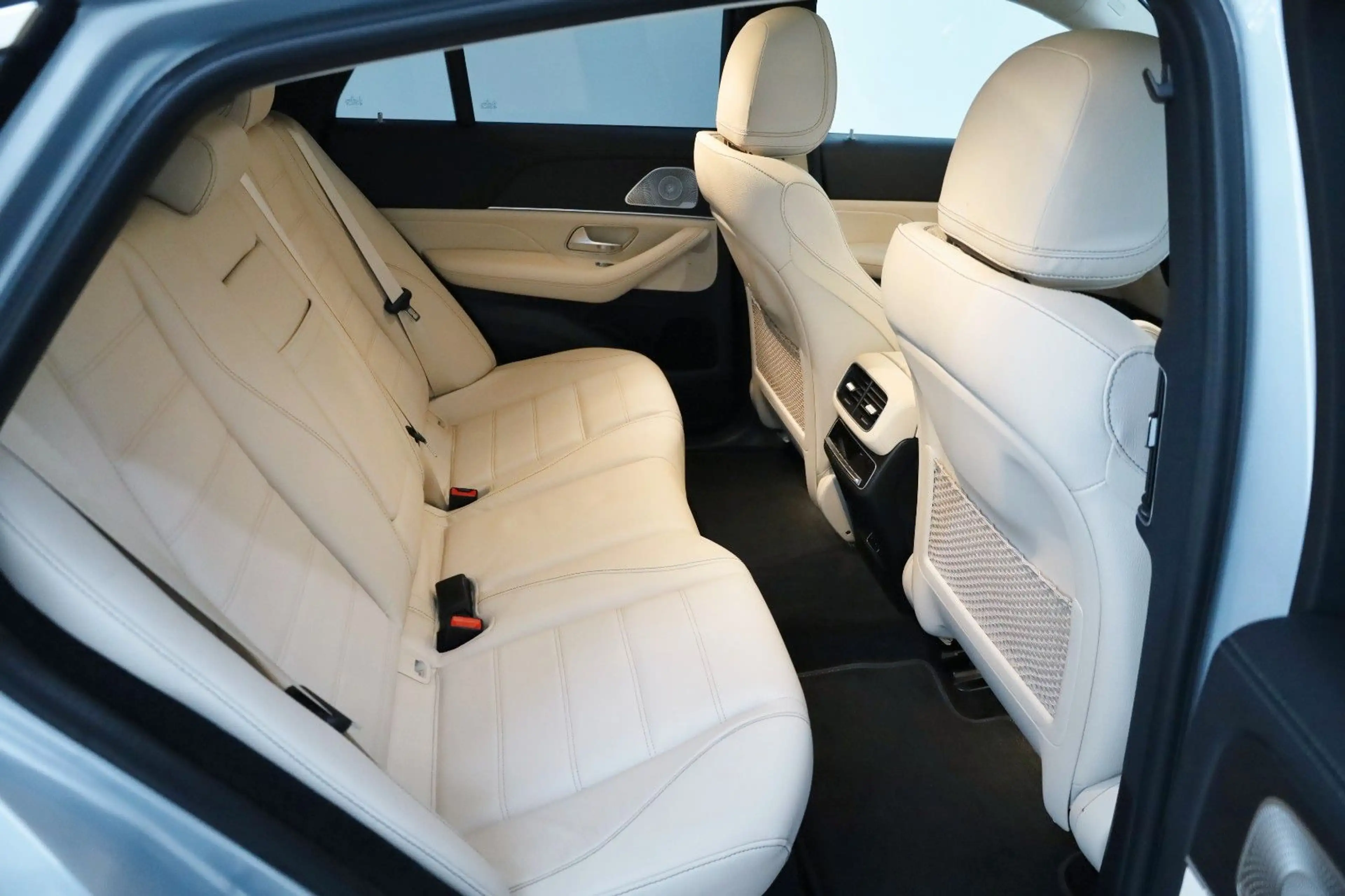 Mercedes-Benz GLE 400 e Coupe 4M,AMG,Panor,Sitzlüftu,Burmester — photo 7