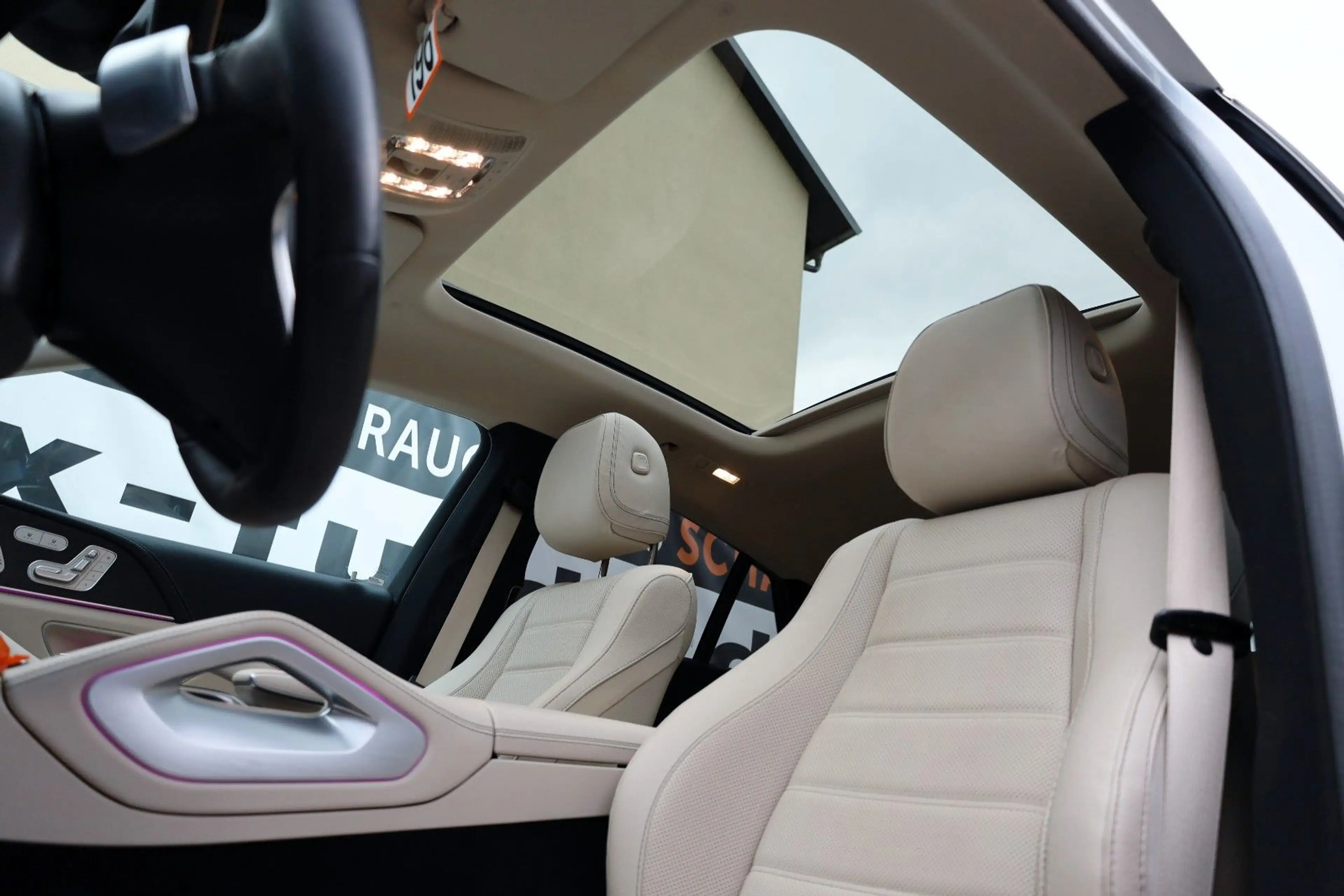 Mercedes-Benz GLE 400 e Coupe 4M,AMG,Panor,Sitzlüftu,Burmester — photo 6
