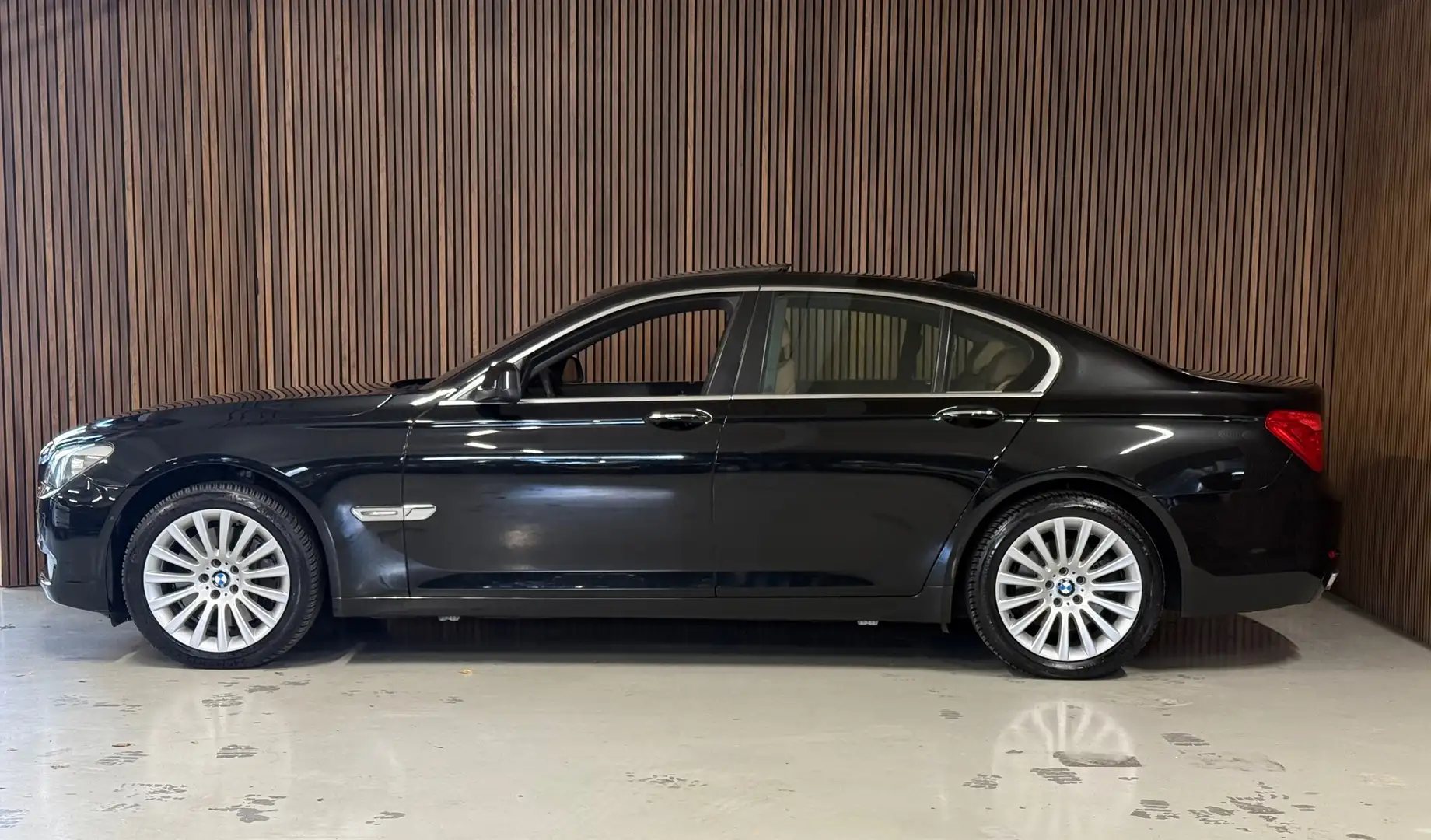 BMW 740 7-serie 740i High Executive Youngtimer - Comfort s Noir - 2