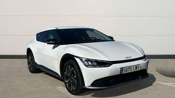 BEV 58KWH 125KW AIR RWD AUTO 170 5P