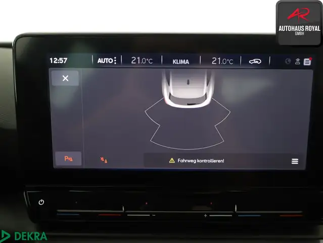CUPRA Leon view 14
