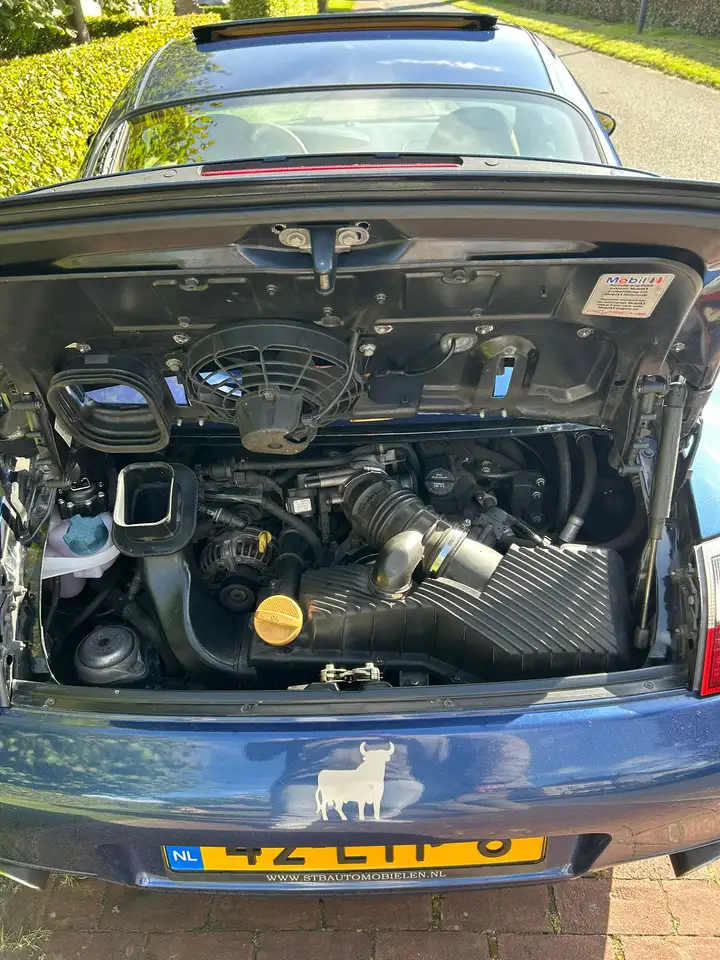 Porsche 911 3.4 Coupé Carrera 4, foto 9