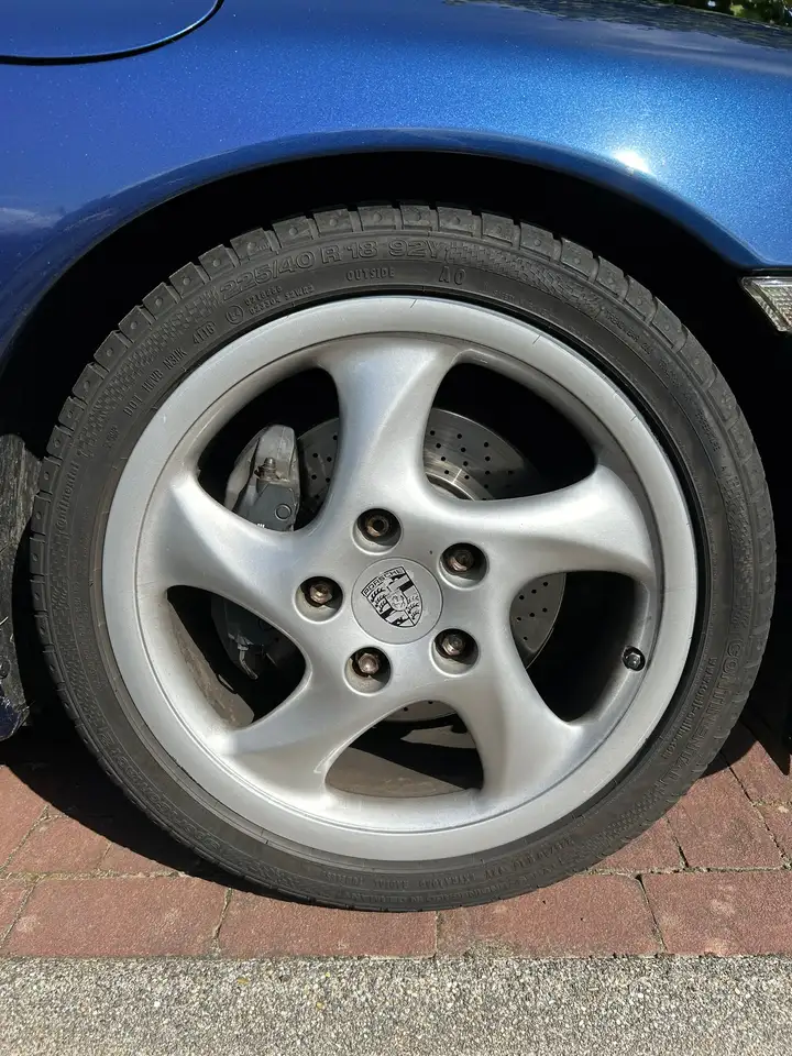 Porsche 911 3.4 Coupé Carrera 4, foto 7