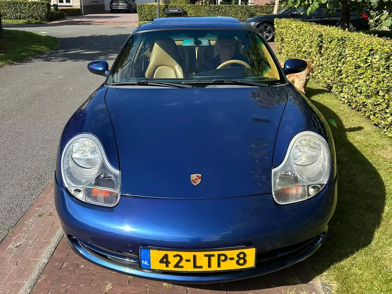 Porsche 911 3.4 Coupé Carrera 4, foto 5