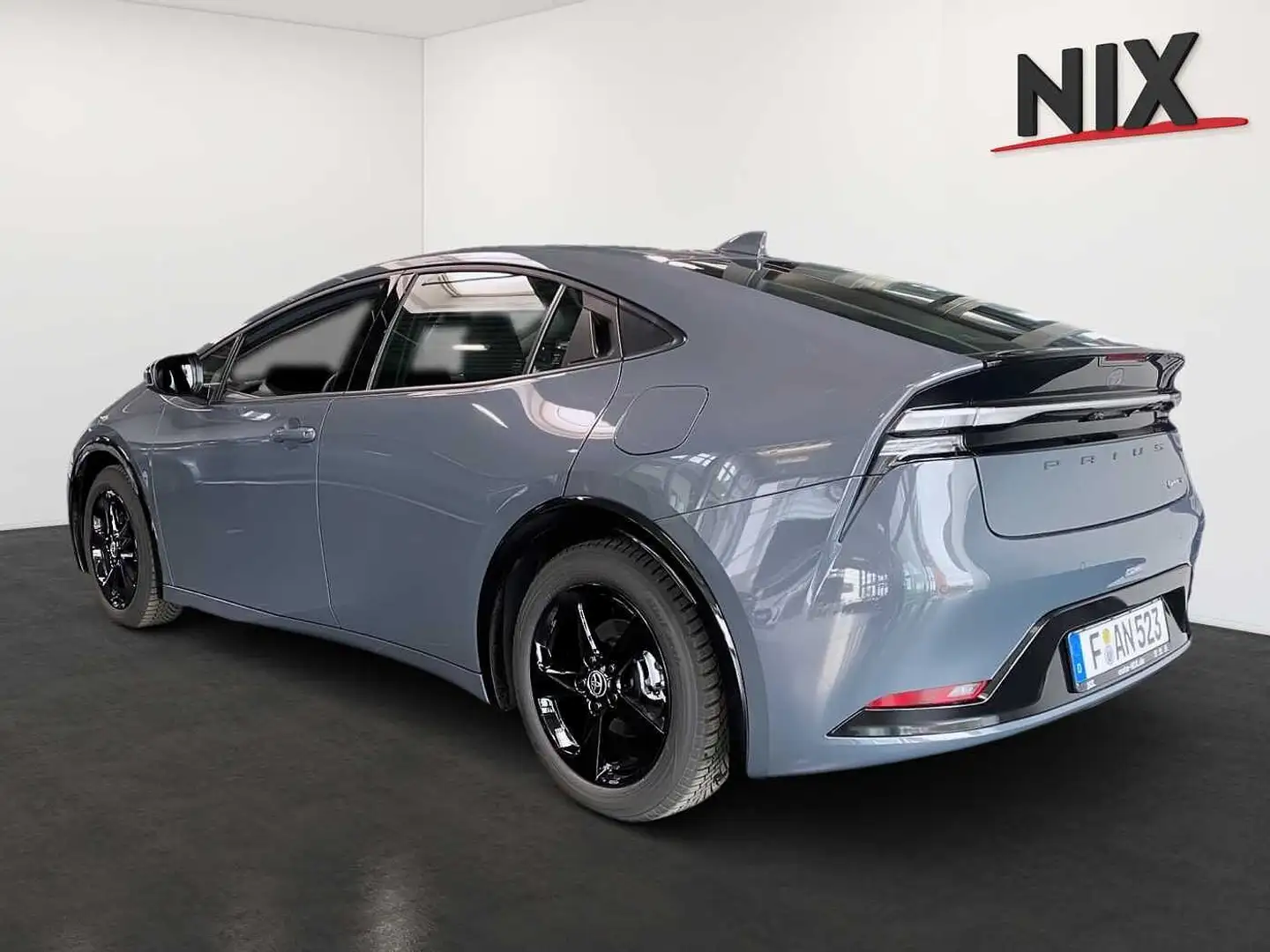 Toyota Prius Plug-In Hybrid Executive KAMERA NAVI Grijs - 2