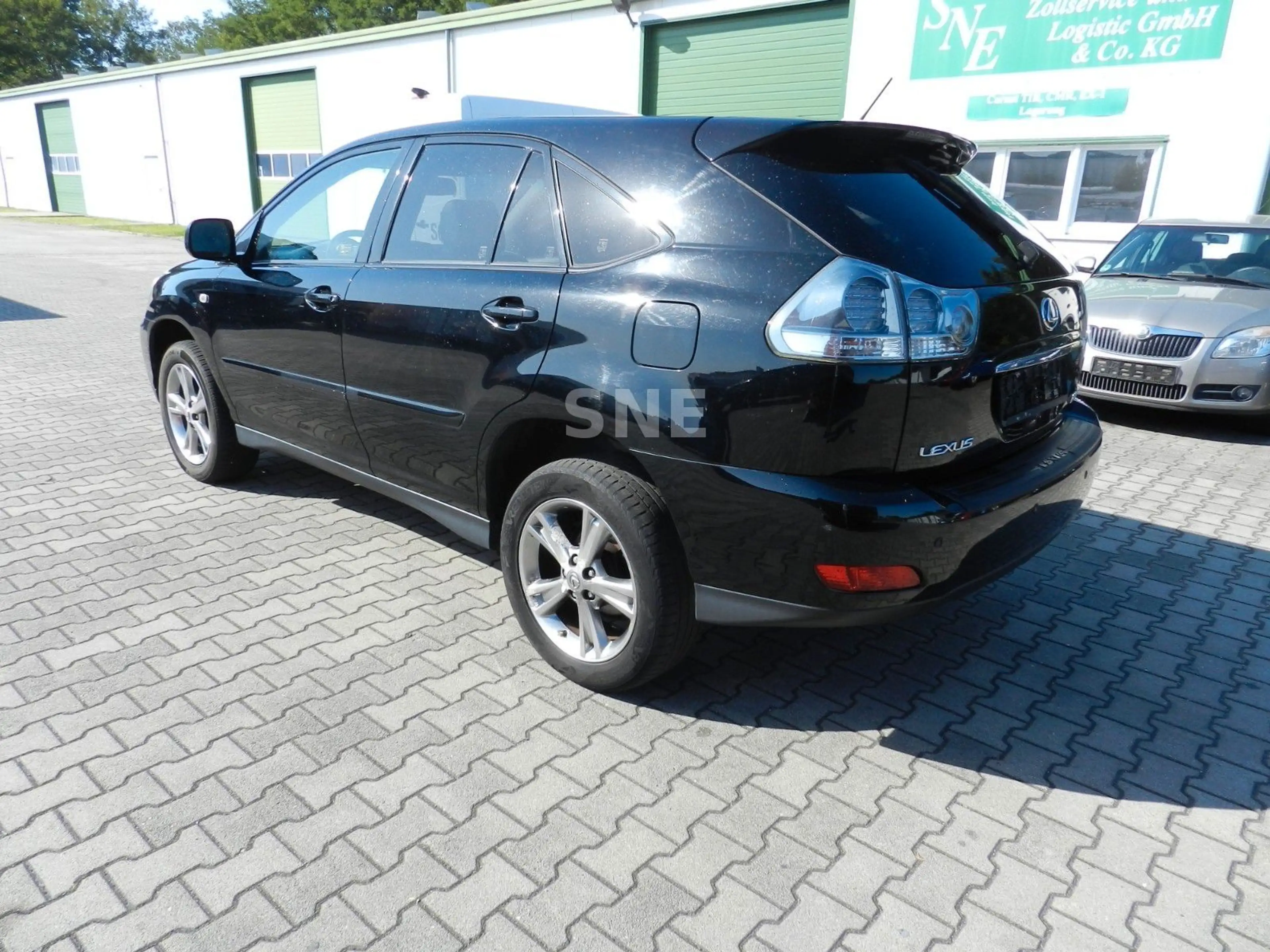 Lexus RX 400 h — photo 8