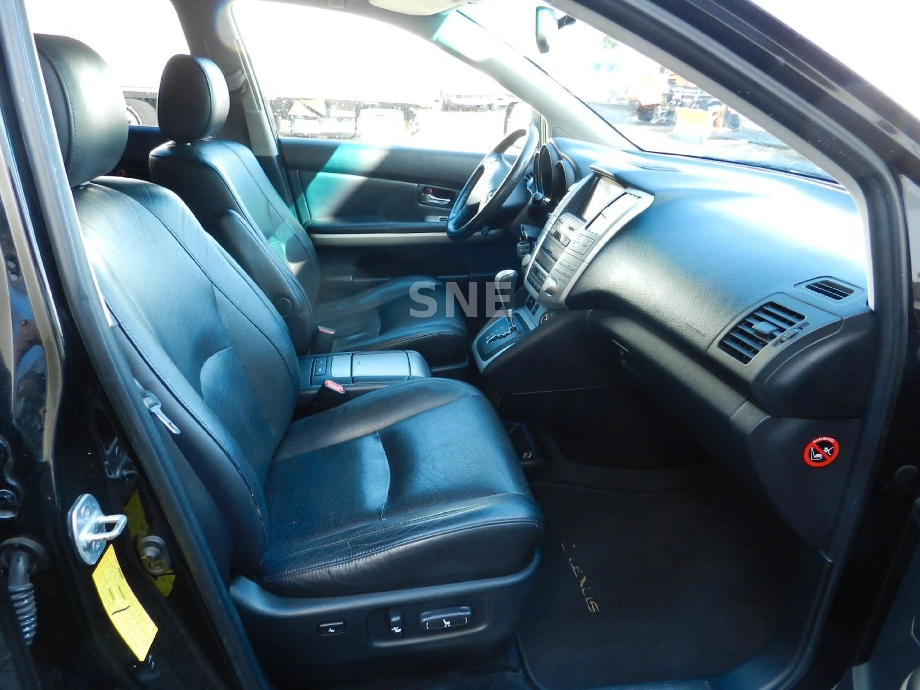 Lexus RX 400 h — photo 12