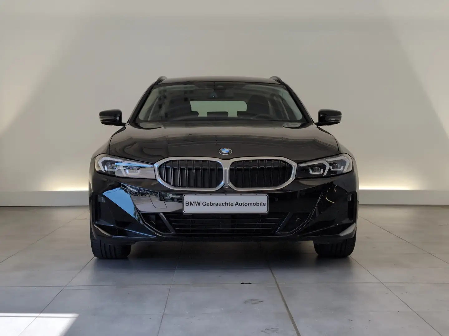 BMW 318 i Touring DAB/SHZ DAB/SHZ Schwarz - 2