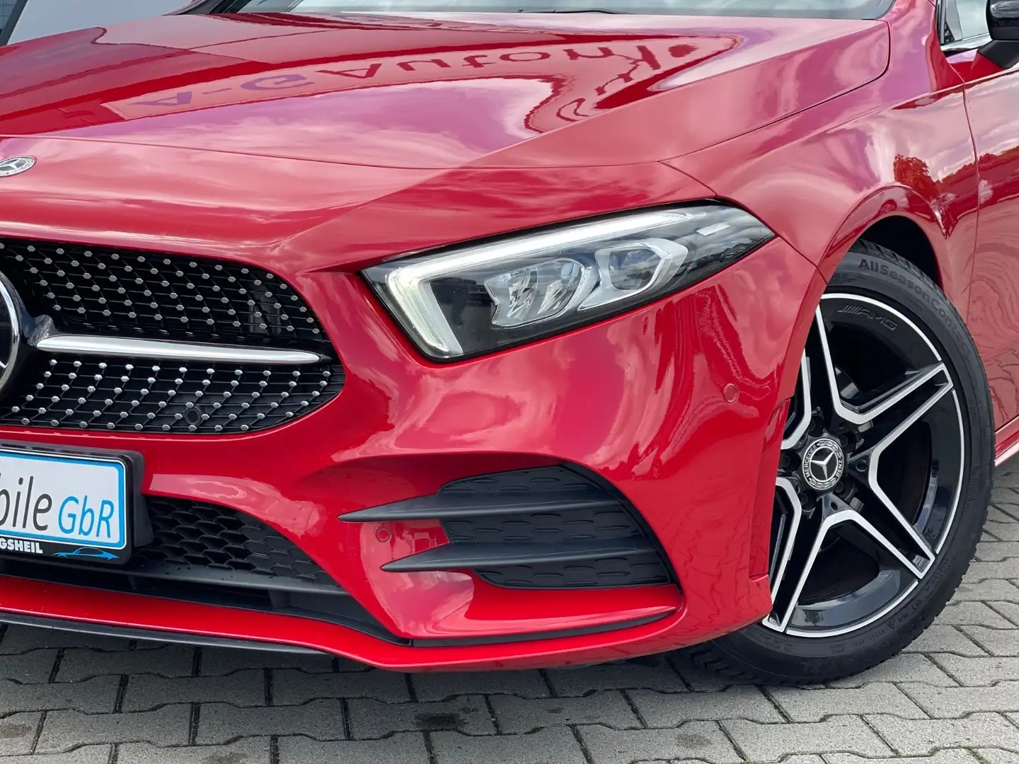 Mercedes-Benz A 180 d-AMG Line-Panorama-Night-Paket-Distronic Rouge - 2