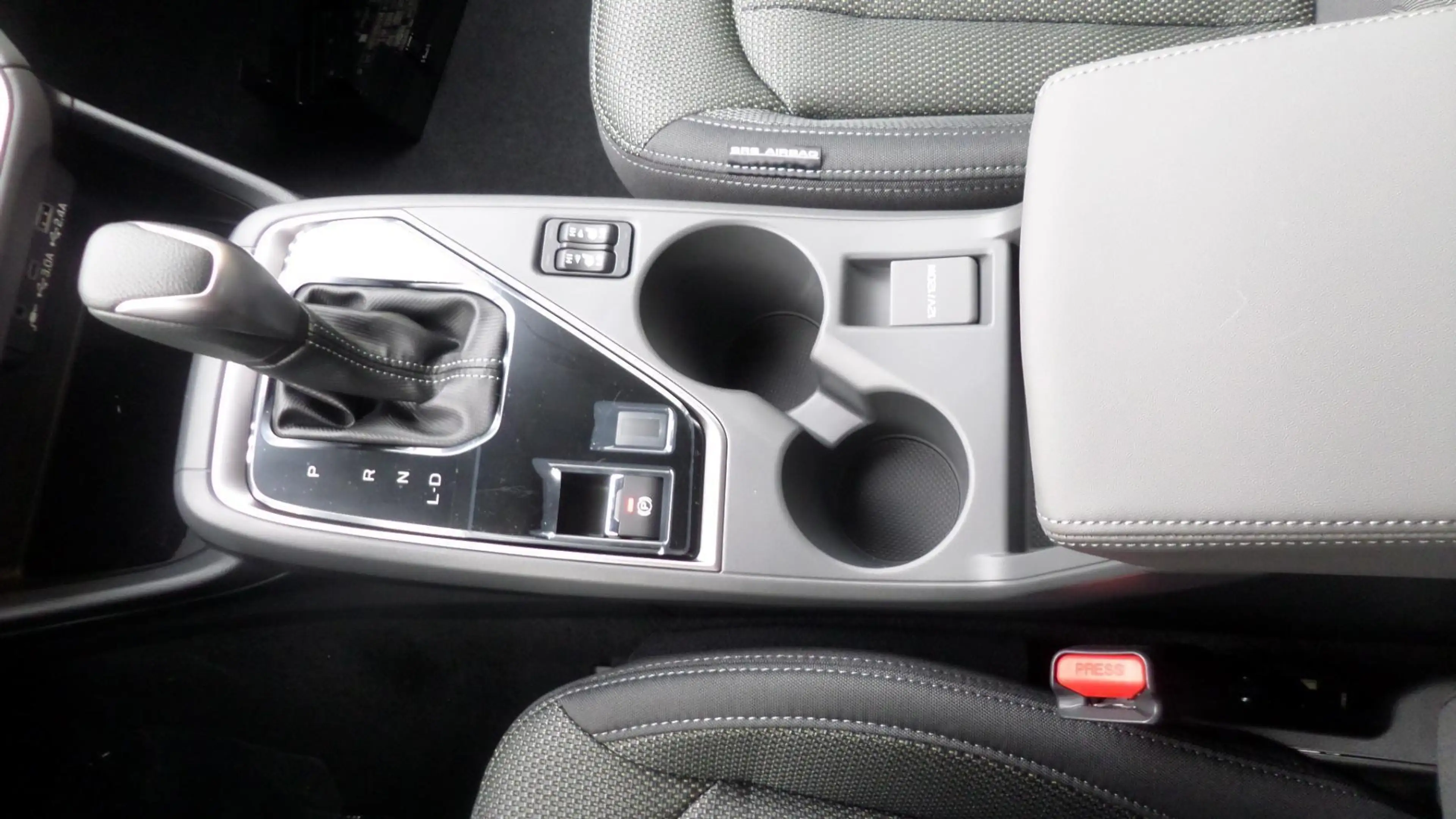 Subaru Crosstrek Comfort 2.0ie e-Boxer 136 PS Hybrid Lenkradheizung, Navi — photo 13