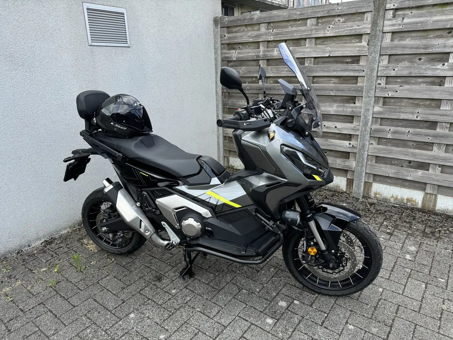 Honda X-ADV honda x-adv 750 special edition Noir - 1