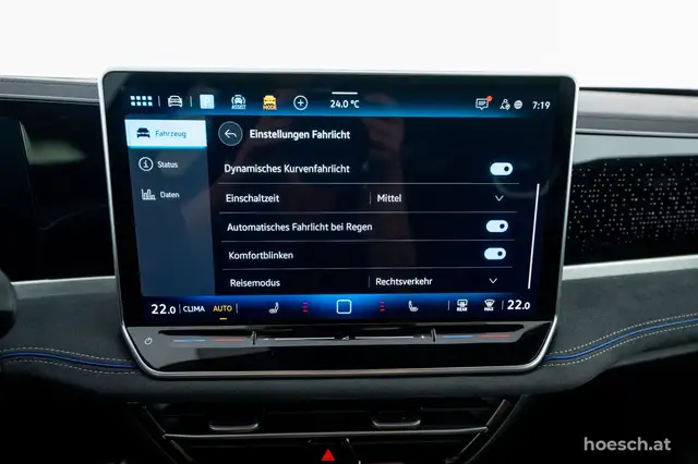 Volkswagen Passat view 15